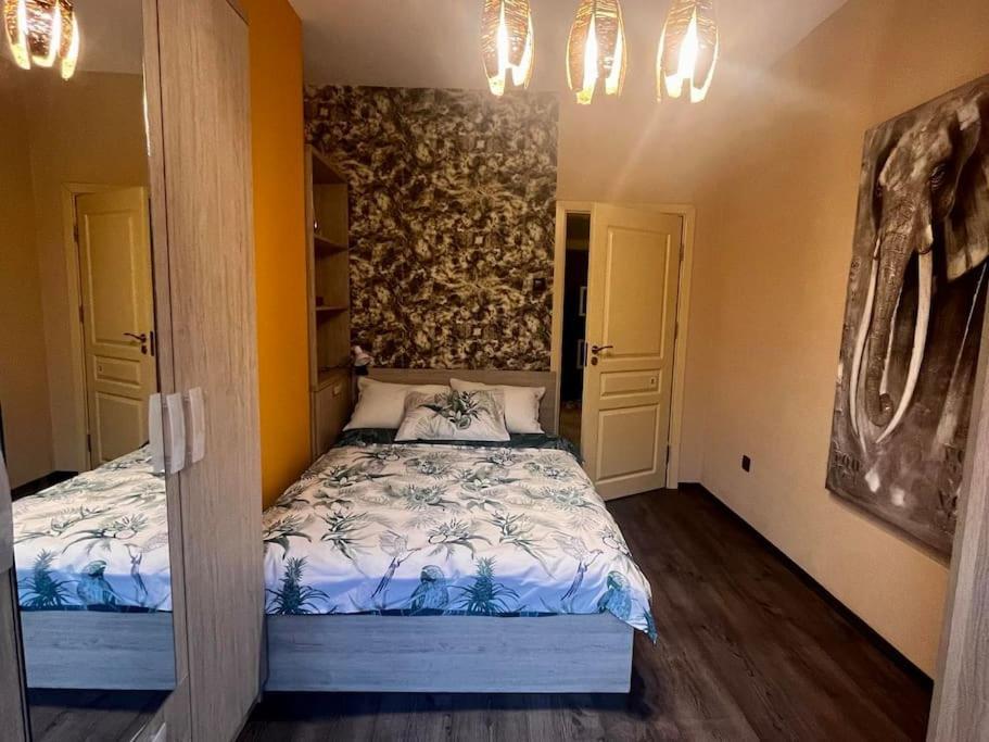 Cozy 2Br Oasis In Central Burgas Екстер'єр фото
