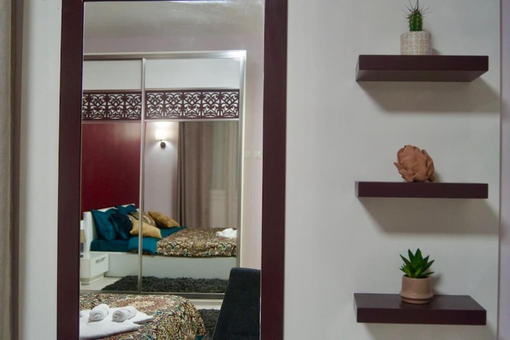 Cozy 2Br Oasis In Central Burgas Екстер'єр фото